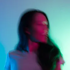 Ouve Cy Noel, vê vídeos de música, lê a biografia, vê as datas da digressão e muito mais!