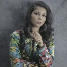 Listen to Heer, watch music videos, read bio, see tour dates & more!