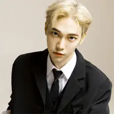 Dengarkan Alfred Sun 孙英豪, tonton video musik, baca bio, lihat tanggal tur & lainnya!
