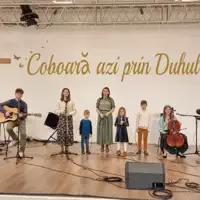 Coboara azi prin Duhul Sfant — Familia Mihai