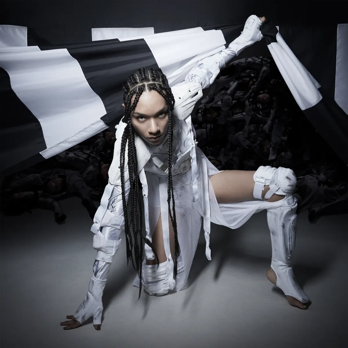 女王蜂 - 01 - EP (2023) [iTunes Plus AAC M4A]-新房子