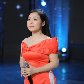 Mùa Trăng Năm Xưa Cao Lan