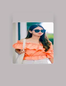 Poslechněte si interpreta Solionig Aming, sledujte hudební videa, přečtěte si životopis, podívejte se na data turné a další informace.