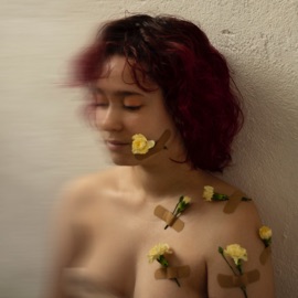 Под кожей Алёна Тополянская & Ксана Сан