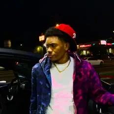 Escucha a Major, mira vídeos musicales, lee la biografía, consulta fechas de giras y mucho más.