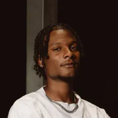 Fayzone सुनें, म्यूज़िक वीडियो देखें, बायो पढ़ें, दौरे की तारीखें और बहुत कुछ देखें!