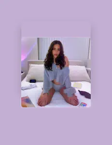 Isa Mariを聴いたり、ミュージックビデオを鑑賞したり、経歴やツアー日程などを確認したりしましょう！