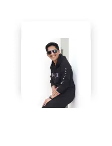 Dengarkan Bergek, tonton video musik, baca bio, lihat tanggal tur & lainnya!