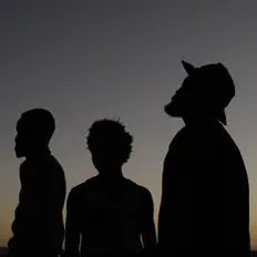 Ακούστε περιεχόμενο από Urban Beards, παρακολουθήστε μουσικά βίντεο, διαβάστε το βιογραφικό, δείτε ημερομηνίες περιοδείας, και πολλά ακόμη!