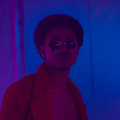 Listen to Malcolm Ambrose, watch music videos, read bio, see tour dates & more!