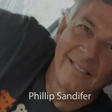 Poslechněte si interpreta Phillip Sandifer, sledujte hudební videa, přečtěte si životopis, podívejte se na data turné a další informace.