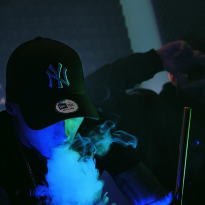 BENEFÍCIOS (feat. ORLND) - Single