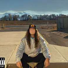 Hör dir Marcel Is Dead an, schau dir Musikvideos an, lies die Biografie, finde Tourdaten und mehr!