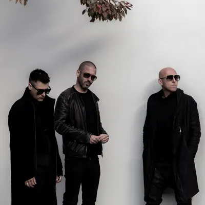 Listen to Doctors On Decks, watch music videos, read bio, see tour dates & more!