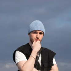 聆聽 GS、觀看音樂影片、閱讀小傳、查看巡演日期等！