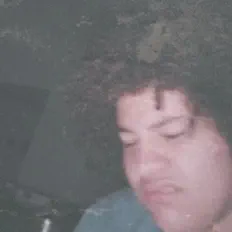 Escucha a Sebastian Weekes, mira videos musicales, lee su biografía, consulta las fechas de las gira y más.