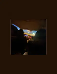 聆聽 Hxney、觀看音樂影片、閱讀小傳、查看巡演日期等！