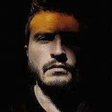 Myroslav Trofymuk aka AЙKTRONERを聴いたり、ミュージックビデオを鑑賞したり、経歴やツアー日程などを確認したりしましょう！