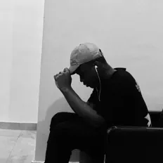 Ouve Savage King, vê vídeos de música, lê a biografia, vê as datas da digressão e muito mais!