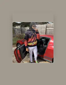 Listen to Gway bloxk, watch music videos, read bio, see tour dates & more!