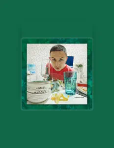 Luister naar Yatmas Dusai, bekijk muziekvideo's, lees de bio, bekijk de tourdata, en meer!