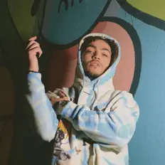 Ouve G-Slack, vê vídeos de música, lê a biografia, vê as datas da digressão e muito mais!