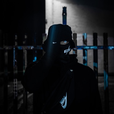 Éjféli etetés - Single