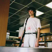 FÊTE DES ANNÉES 70 — JAMES BAKER