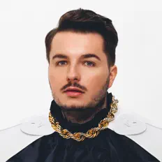 Poslechněte si interpreta Olympe, sledujte hudební videa, přečtěte si životopis, podívejte se na data turné a další informace.
