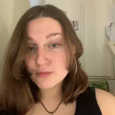 Poslechněte si interpreta Noe, sledujte hudební videa, přečtěte si životopis, podívejte se na data turné a další informace.