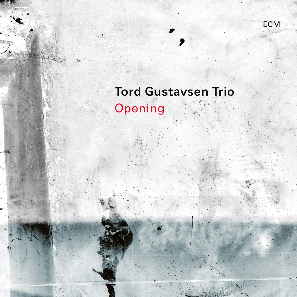 Opening by Tord Gustavsen Trio