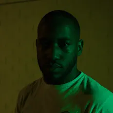 Escucha a Willis, mira videos musicales, lee su biografía, consulta las fechas de las gira y más.