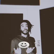 收听 ChrissyPoo!☻、观看音乐视频、阅读小传、查看巡演日期等 ！