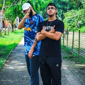 Notas de Cem (feat. Alpha smok3)