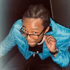 Ascolta D Royal, guarda video musicali, leggi la biografia, vedi le date del tour & altro!