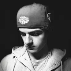 Ascolta Yuyo, guarda video musicali, leggi la biografia, vedi le date del tour & altro!