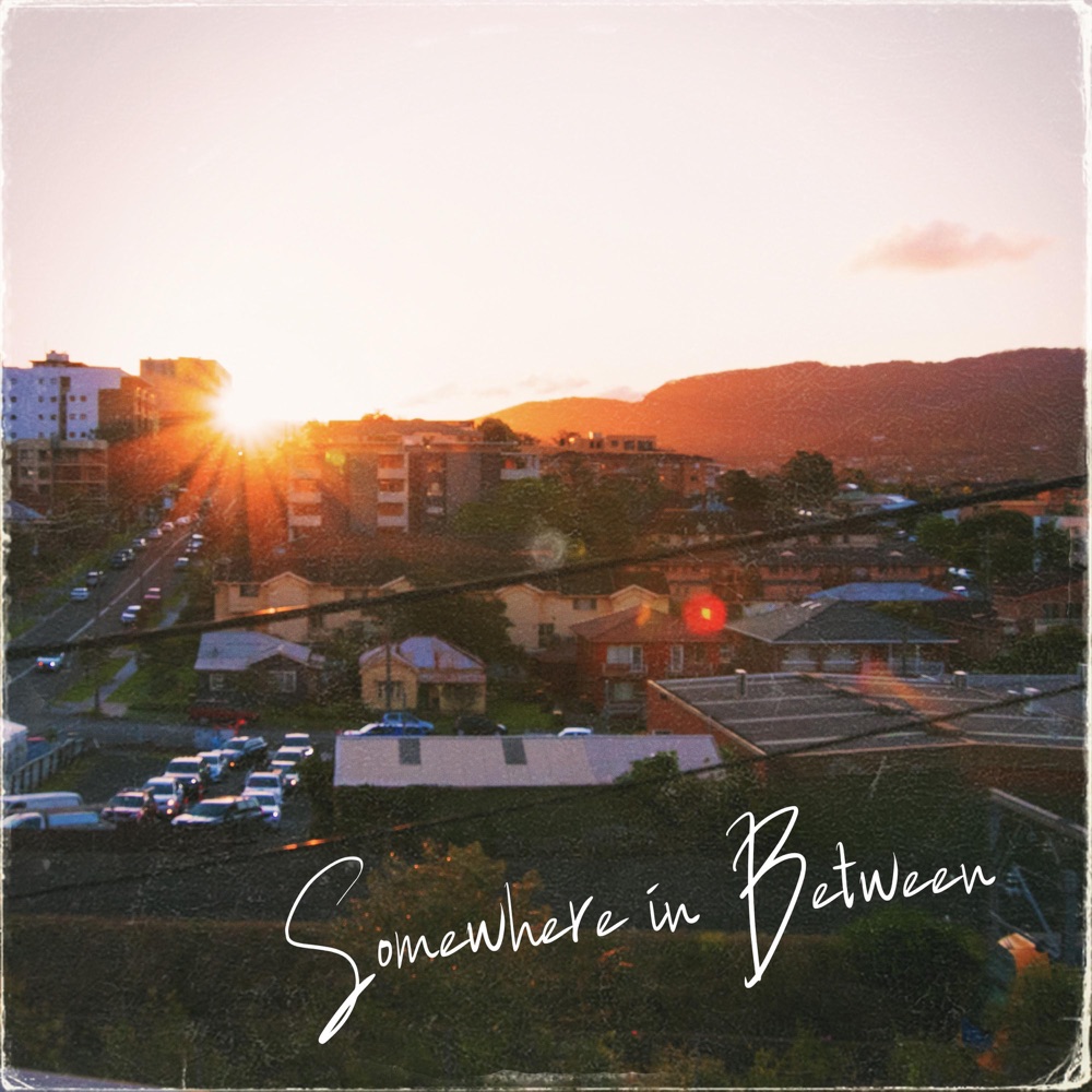Обложка альбома «Somewhere In Between - Single» — Braden Evans