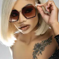 Listen to Lele, watch music videos, read bio, see tour dates & more!