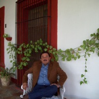 Estas Obrando en mí - Chuy Pacheco