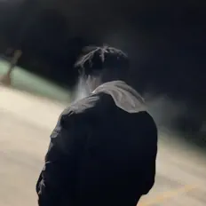 Posłuchaj wykonawcy Young Tendo, obejrzyj teledyski, przeczytaj biografię, zobacz daty tras koncertowych i nie tylko!