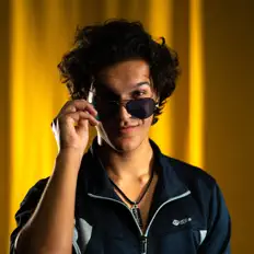 Sean Falettiを聴いたり、ミュージックビデオを鑑賞したり、経歴やツアー日程などを確認したりしましょう！