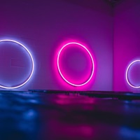 Kisses Back (feat. HALUNA) - Single - Besomage, Antomage & Bromage