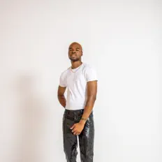 Listen to Kam Moto, watch music videos, read bio, see tour dates & more!