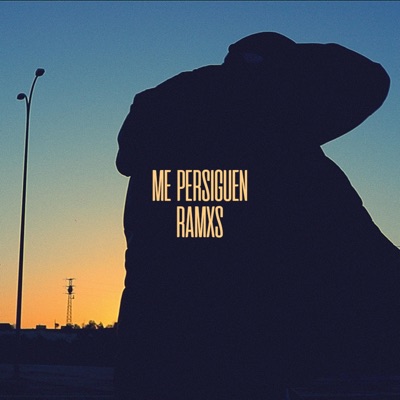 ME PERSIGUEN - Single