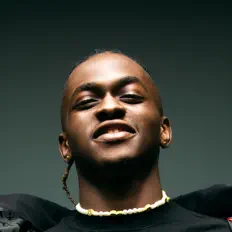 Hör dir Kida Oj an, schau dir Musikvideos an, lies die Biografie, finde Tourdaten und mehr!