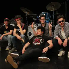 Peter Later을(를) 듣고, 뮤직 비디오를 보고, 약력을 읽고, 투어 일정 등을 확인하세요!