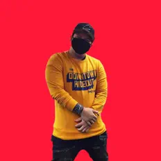 Ascolta R One - La Esencia, guarda video musicali, leggi la biografia, vedi le date del tour & altro!