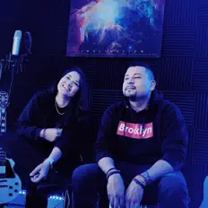 收听 swtrwthr、观看音乐视频、阅读小传、查看巡演日期等 ！