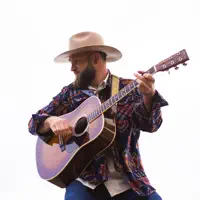 Ascolta undefined, guarda video musicali, leggi la biografia, vedi le date del tour & altro!