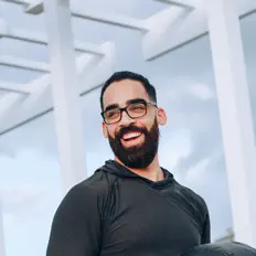 Dr. Cheech을(를) 듣고, 뮤직 비디오를 보고, 약력을 읽고, 투어 일정 등을 확인하세요!